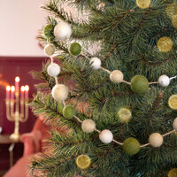Sjaal met Verhaal Filzgirlande Viltballetjes Mixed Mistletoe