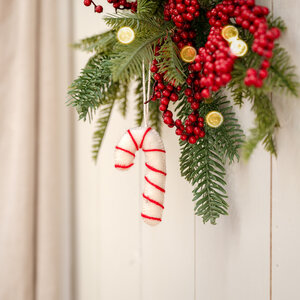Sjaal met Verhaal Felt Christmas Hanger Candystick white