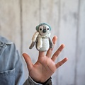 Sjaal met Verhaal Fingerpuppen Pinguin ijsblauw