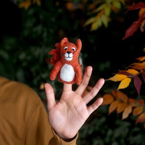 Sjaal met Verhaal Fingerpuppen Eekhoorn