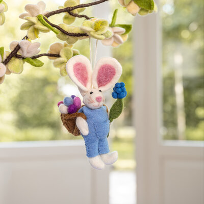 Sjaal met Verhaal Felt Hanger Haas met Mand assorti