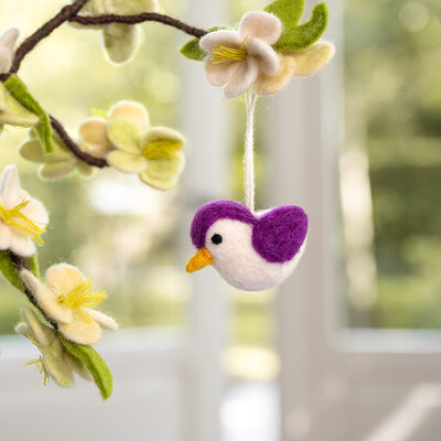 Sjaal met Verhaal Filzhänger Vogeltje violettinten assorti