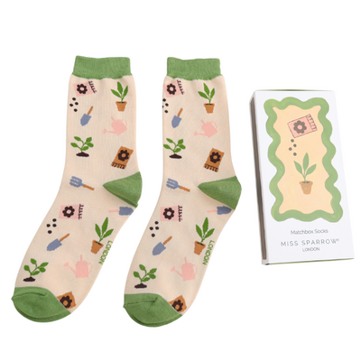 Miss Sparrow Damen-Socken Matchbox In The Allotment