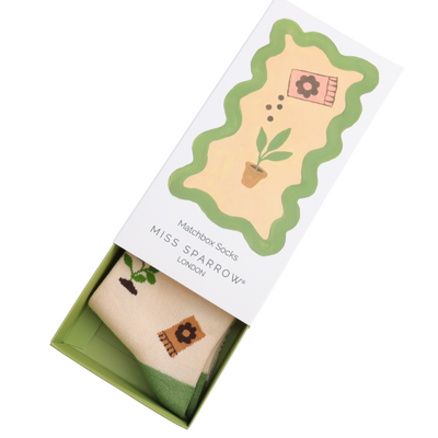 Miss Sparrow Damen-Socken Matchbox In The Allotment