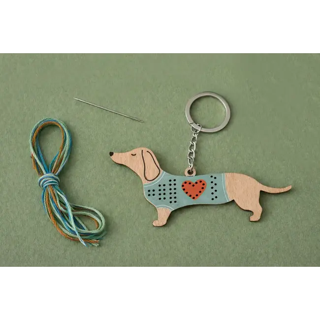 Schlüsselanhänger Wooden Embroidery Sausage Dog