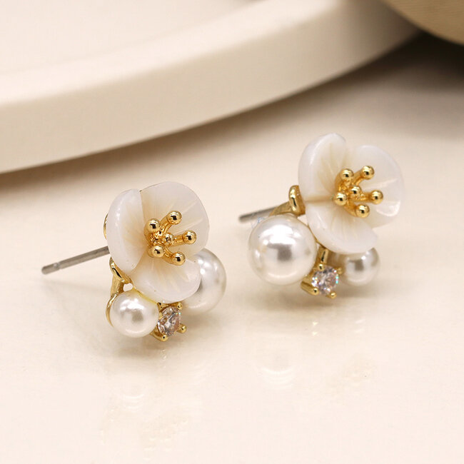 Gold plated Studs Flower Pearl Cluster