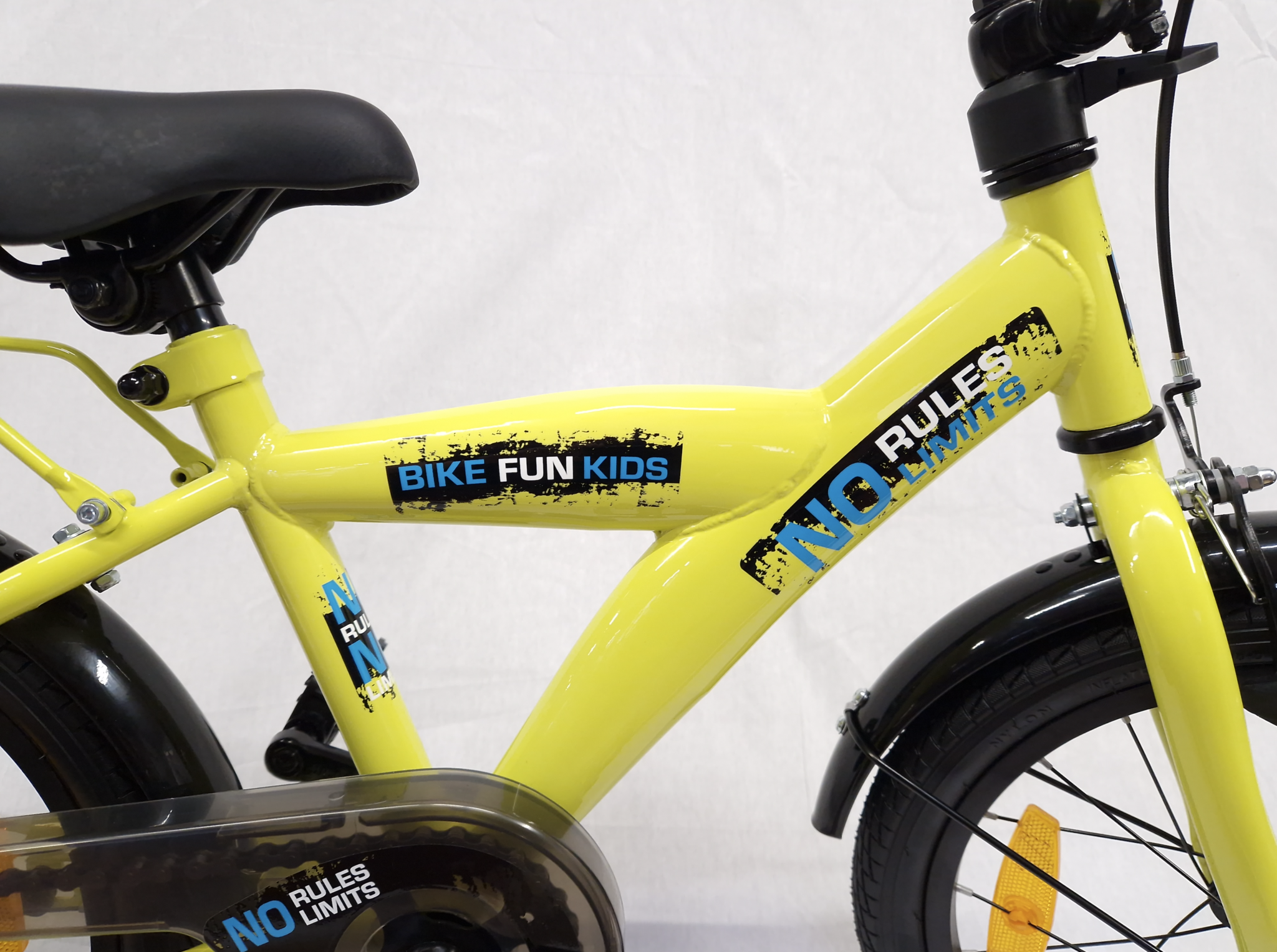 Showroom model - BikeFun jongensfiets No Limit 16" Geel 4+