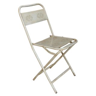 Witte metalen klapstoel