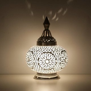 Oosterse witte tafellamp