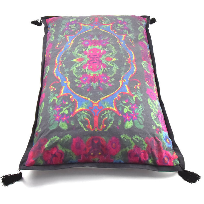 Zwarte rozenkelim vintage zitzak