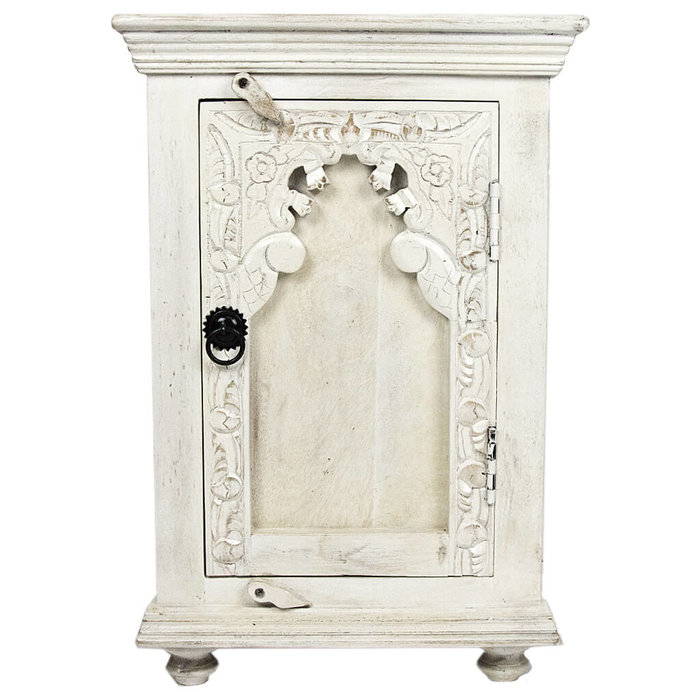 Wit oosters nachtkastje