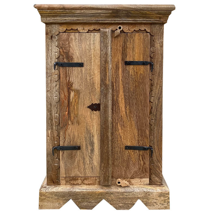 Boho style houten nachtkastje