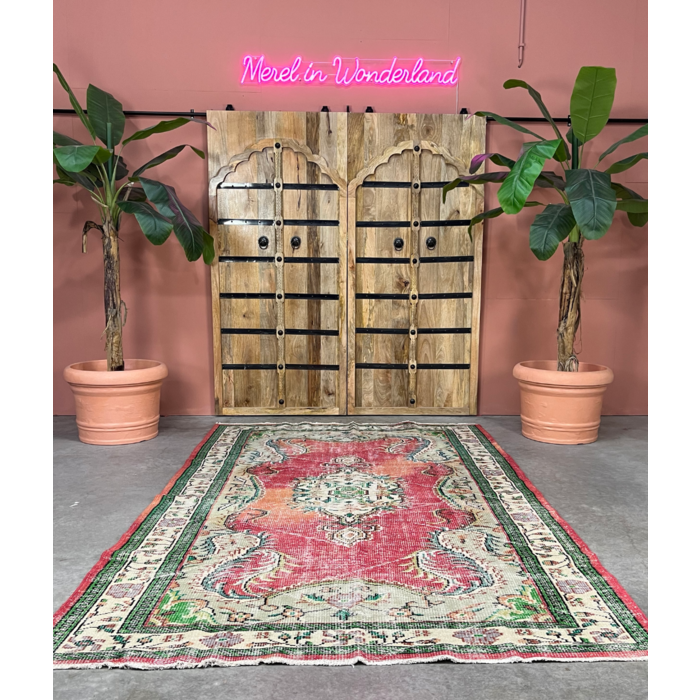 Vintage vloerkleed rood groen 177 x 289 cm