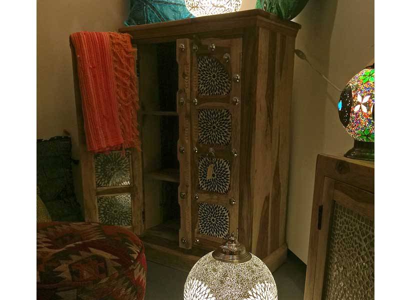 Oosters kastje multi color mozaiek met zilverbeslag