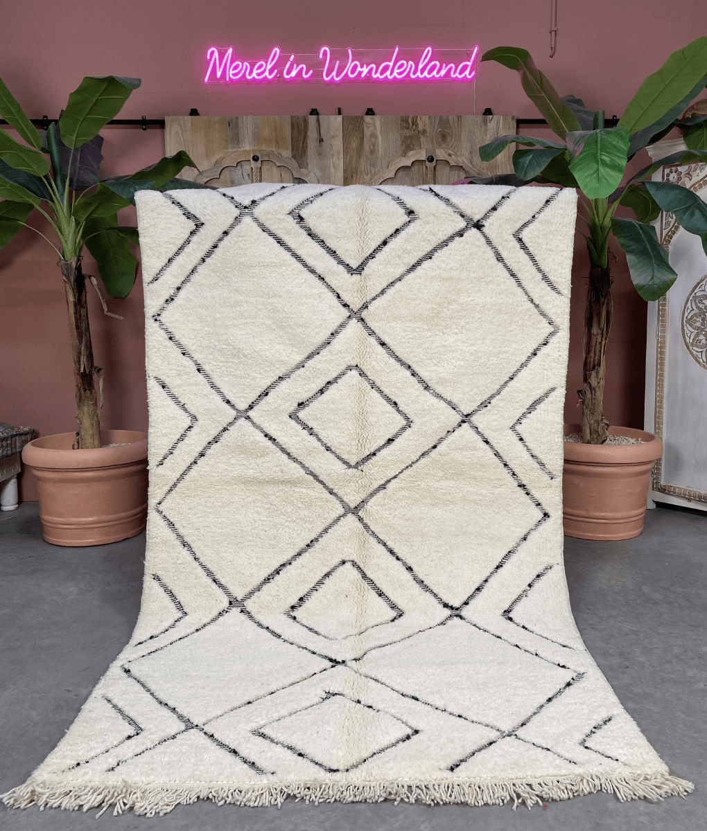 Beni Ouarain berber tapijt 257x144cm