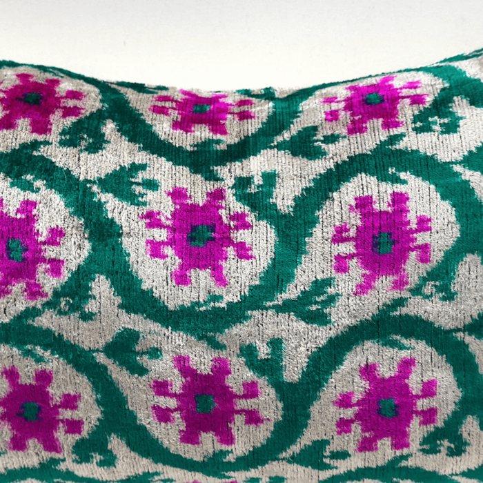 Ikat kussen Livia - groen/ roze