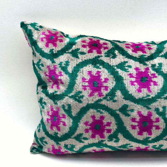 Ikat kussen Livia - groen/ roze