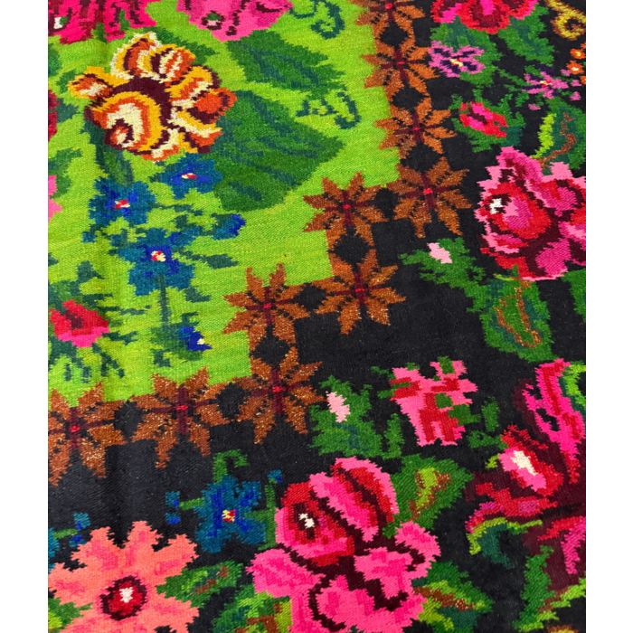 Rozenkelim groen vloerkleed 335x220cm