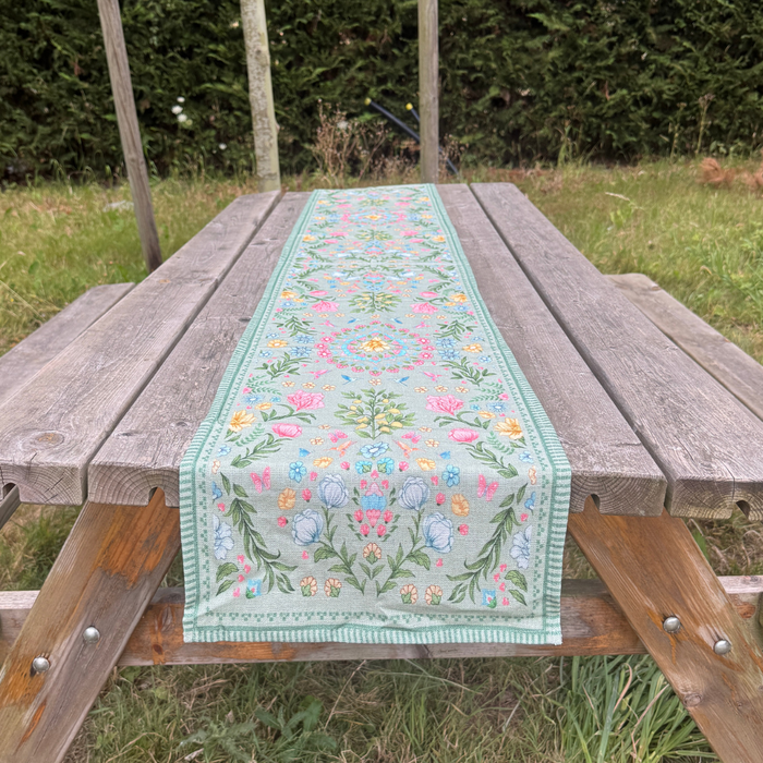 Tafelloper Garden green