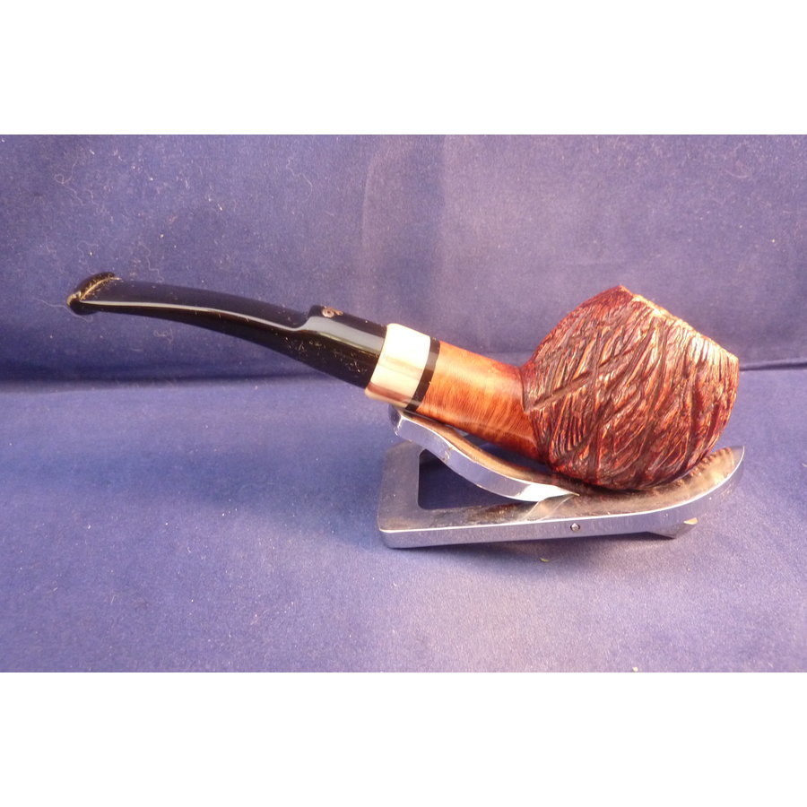 Pipe Luigi Viprati Rusticated