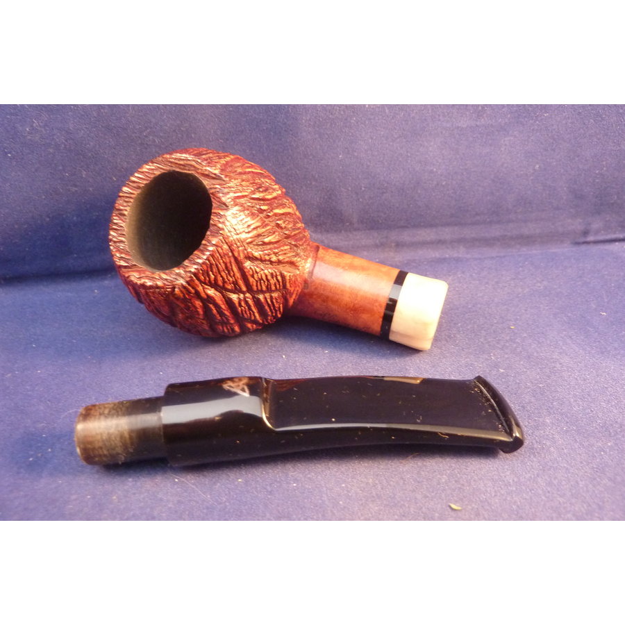 Pipe Luigi Viprati Rusticated