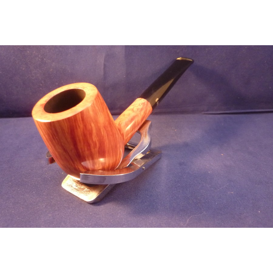 Pijp Stanwell Danish Design Flame Grain 03