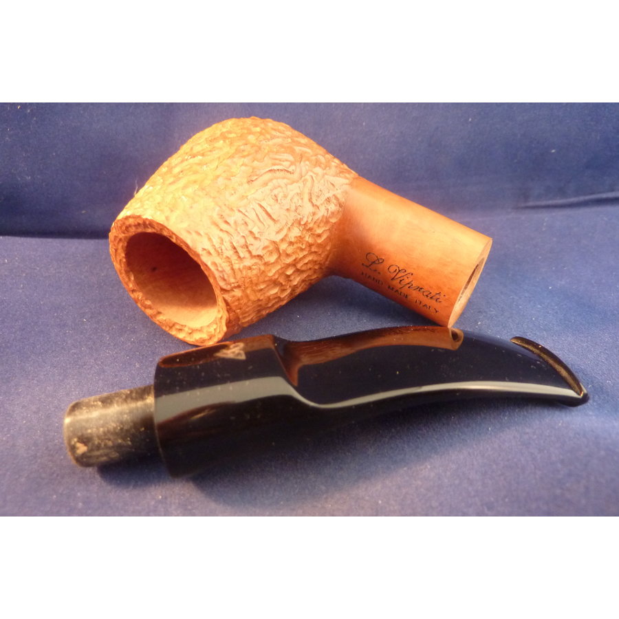 Pipe Luigi Viprati Rusticated