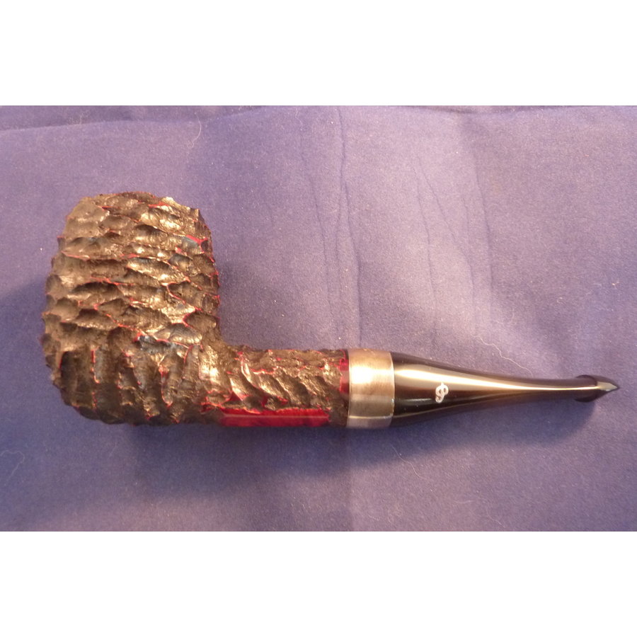 Pijp Peterson House Pipe Rusticated Billiard