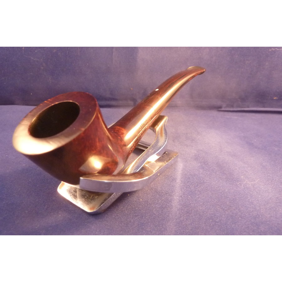 Pipe Dunhill Chestnut 3421 (2017)