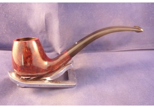 Pipe Dunhill Amber Root 4 (2018) 