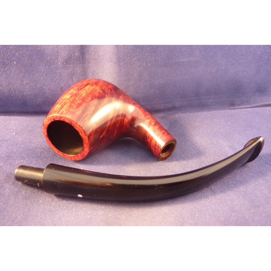 Pipe Dunhill Amber Root 4 (2018)