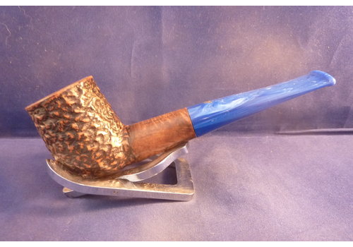 Pipe Luigi Viprati Rusticated 