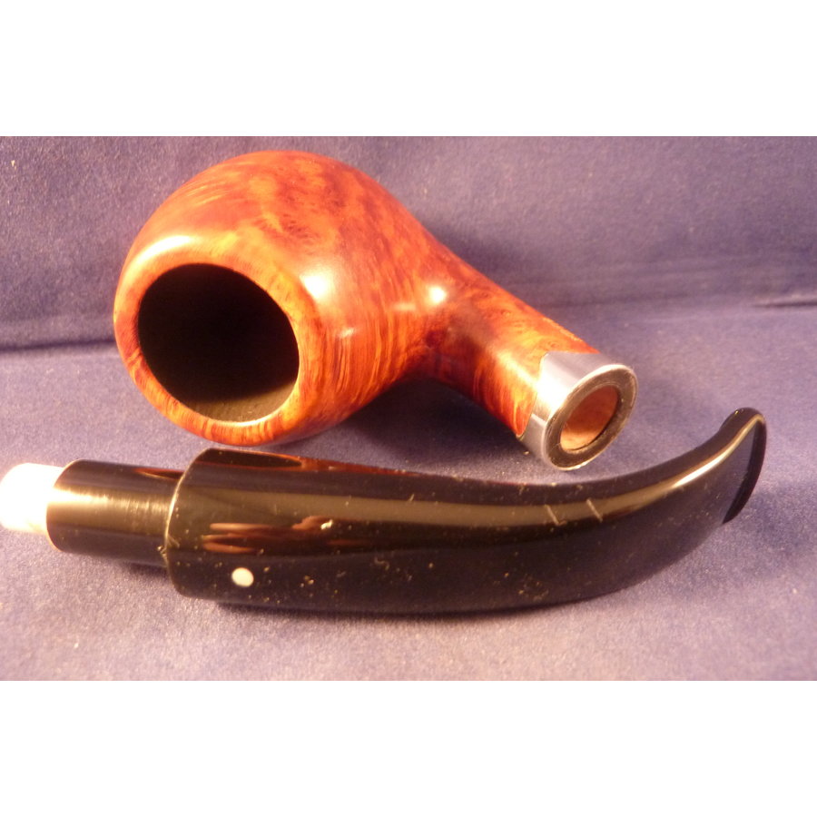 Pipe Vauen Finn FN104