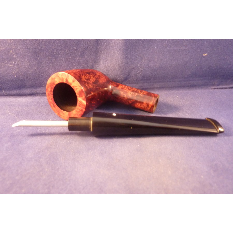 Pipe Dunhill Amber Root 3105 (2018)