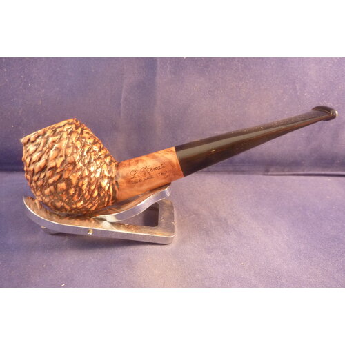 Pipe Luigi Viprati Rusticated 