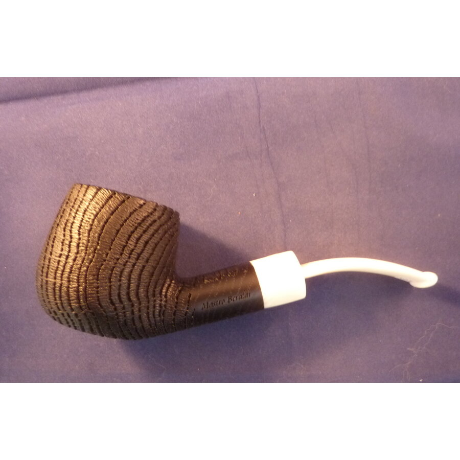 Pipe Mastro Beraldi Bog Oak Freehand Large