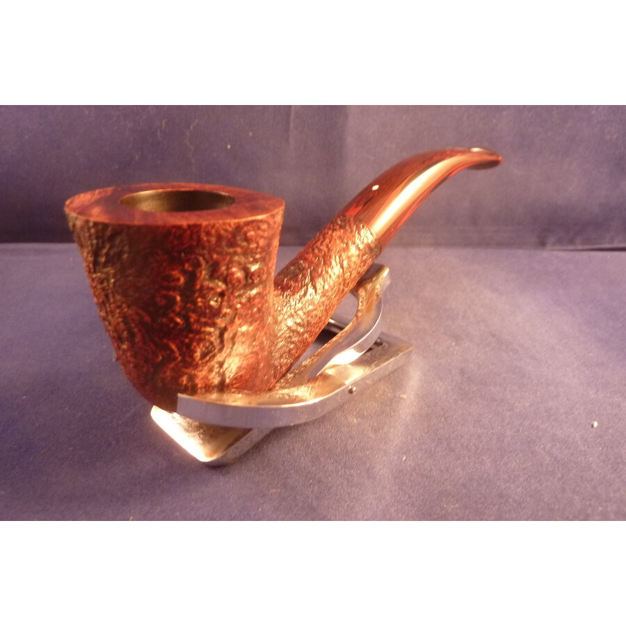 Pipe Dunhill Cumberland 4114 (2022)