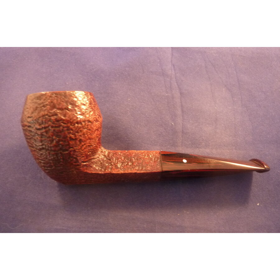 Pijp Dunhill Cumberland 5104 (2020)