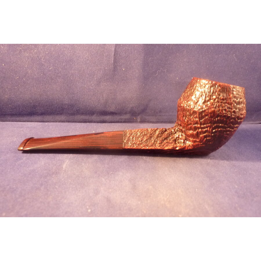 Pipe Dunhill Cumberland 3104 (2018)