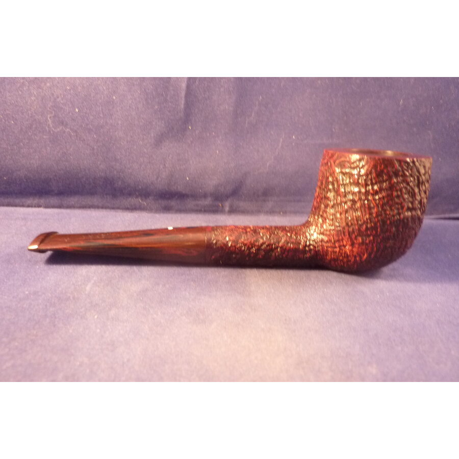 Pijp Dunhill Cumberland 4106 (2018)