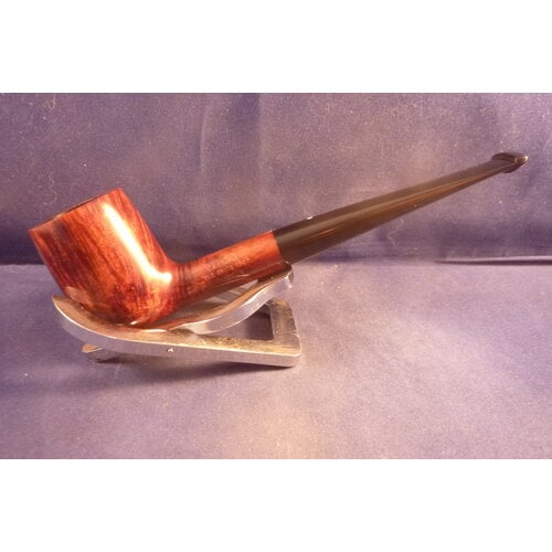 Pipe Dunhill Amber Root 2303 (2018) 