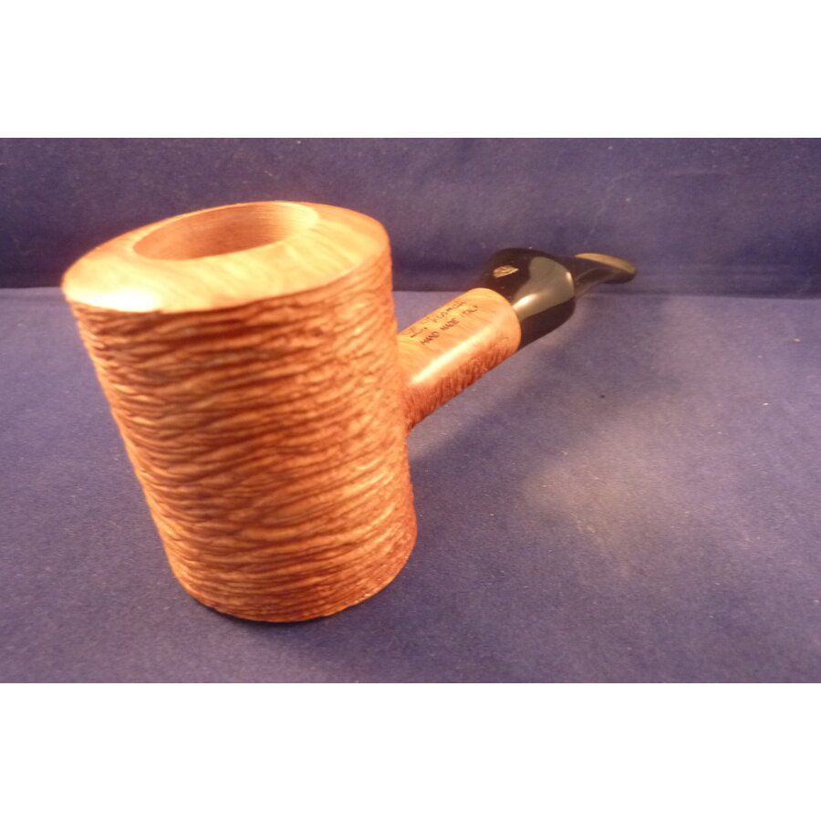 Pipe Luigi Viprati Rusticated