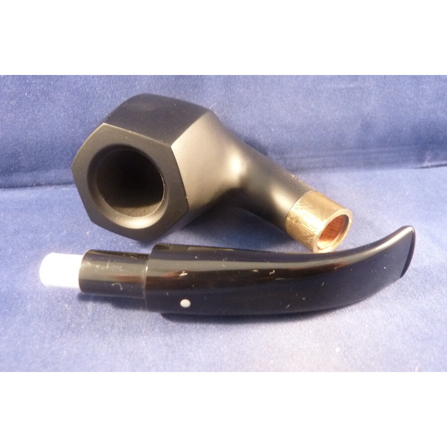 Pipe Vauen Jay JY106