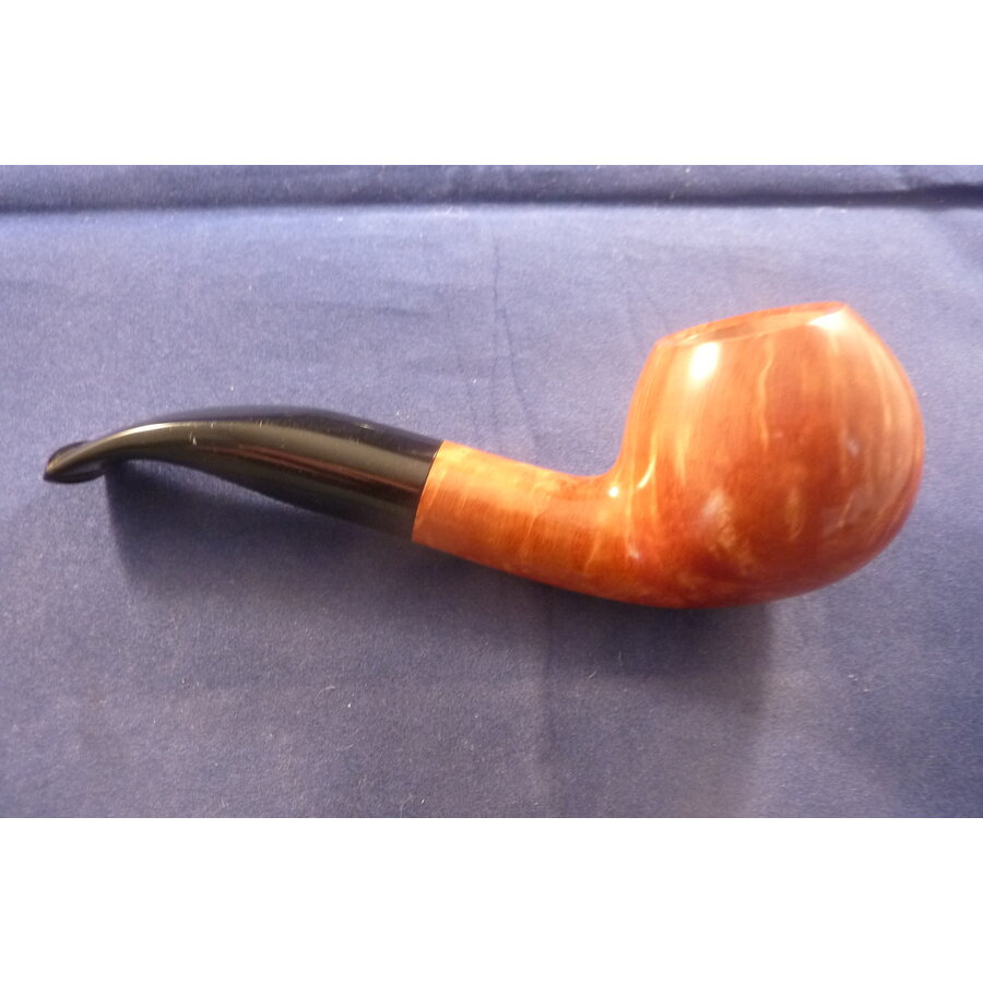 Pijp Rattray's Skye Light 210