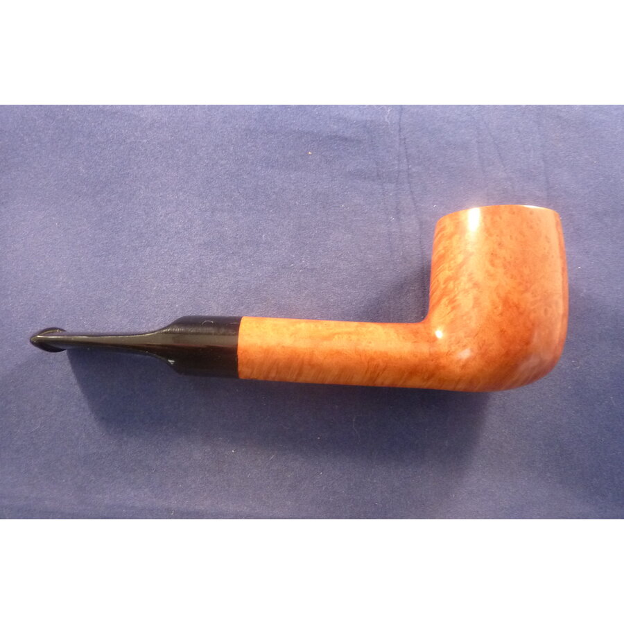 Pijp Rattray's Skye Light 206