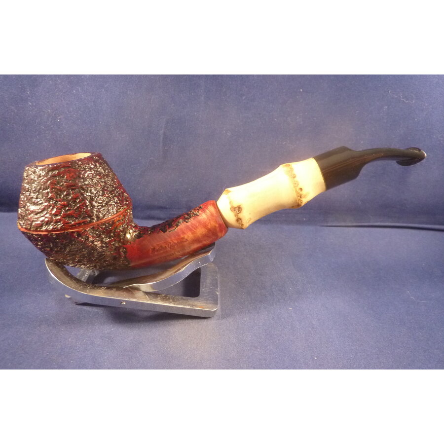 Pijp Mastro Geppetto Rusticated with Bamboo