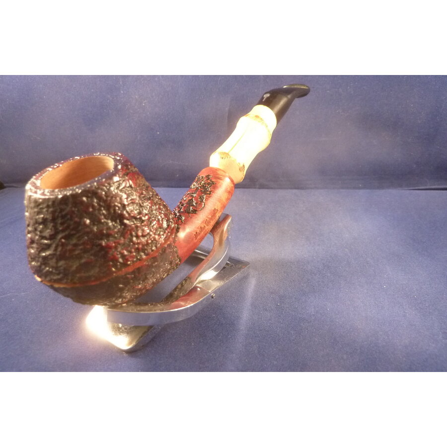 Pijp Mastro Geppetto Rusticated with Bamboo