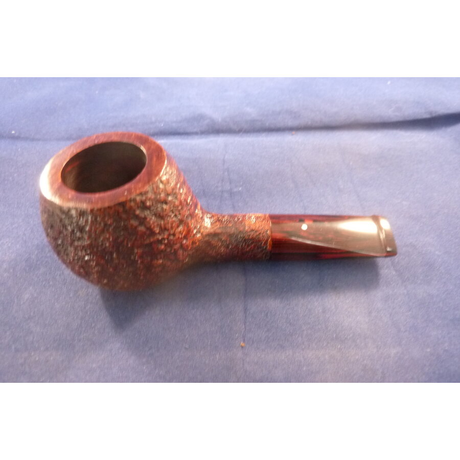 Pijp Dunhill Cumberland 4907 (2024)