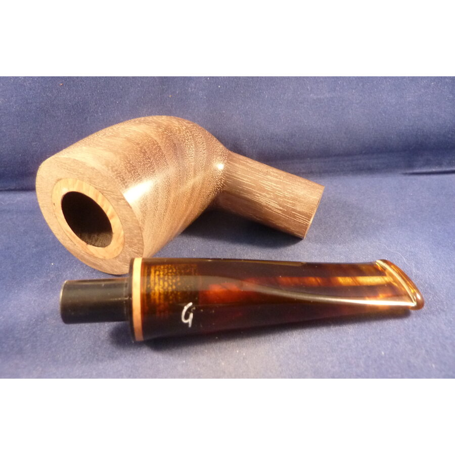 Pijp Giordano Estate Walnut  14782 Briar Inlay