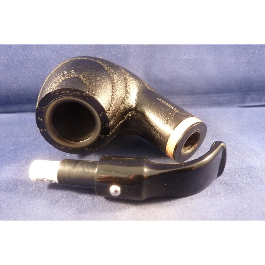 Pipe White Elephant Cameroon 1